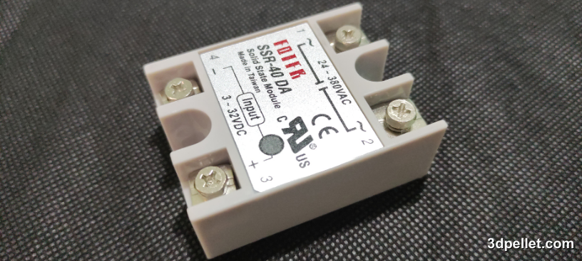 Solid State Relay (SSR).